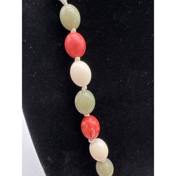 Monet Vintage Gold-Tone Clip-On Earrings & 33" Beaded Necklace Set Red Green Whi - Picture 6 of 8